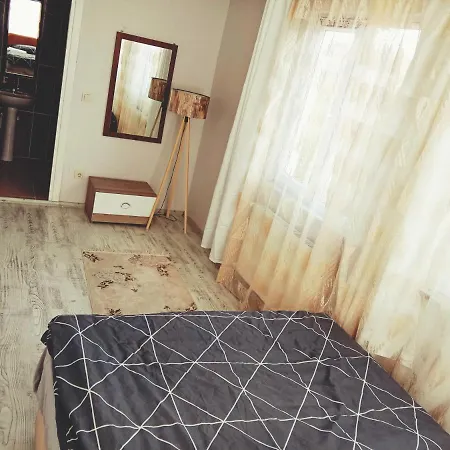 Kapali 13 Bed & Breakfast