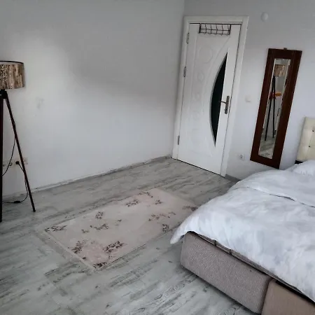 Bed & Breakfast Kapali 13 *