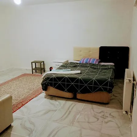 Kapali 13 Bed & Breakfast