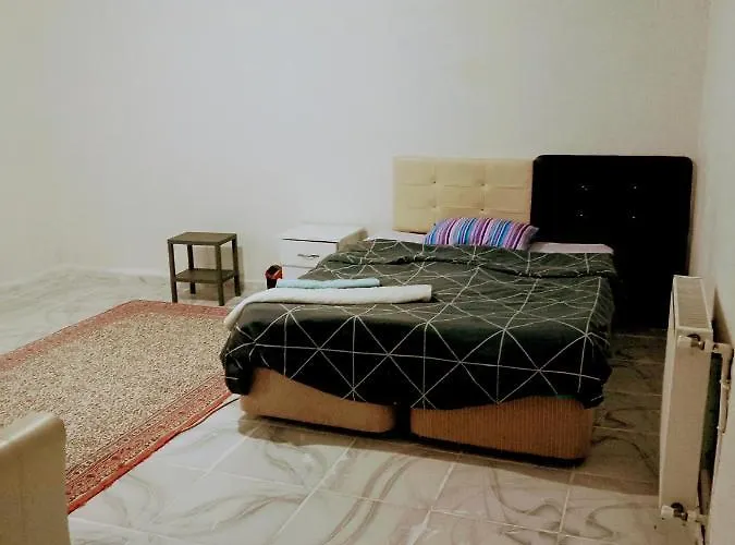 Orman icinde villada oda 1 Oda ve Kahvaltı